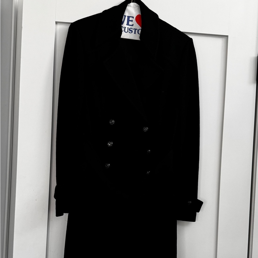 Saint John jacket, real pockets, button up, belted, size 4